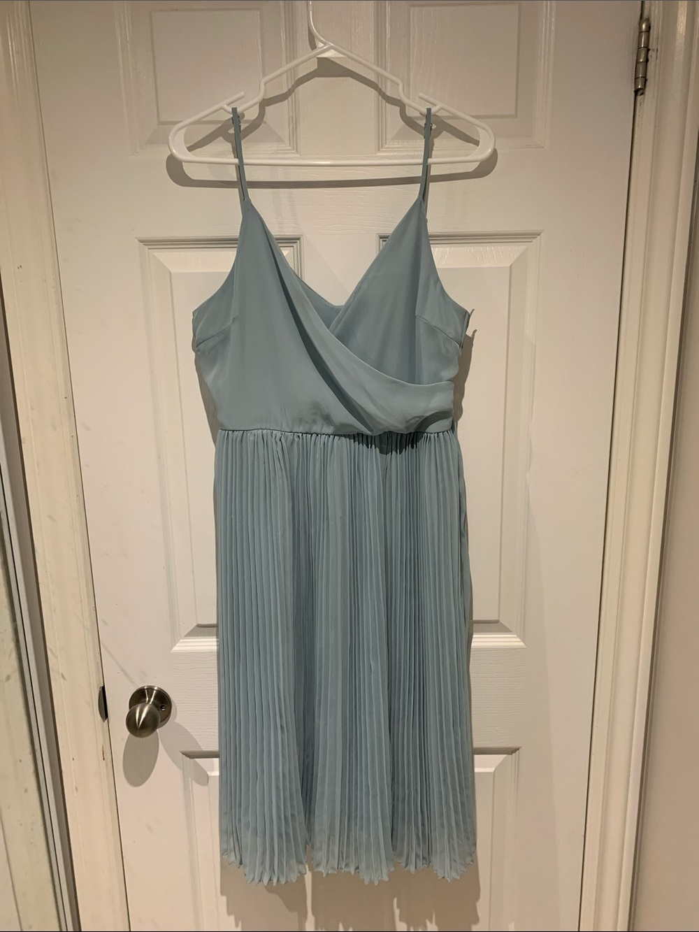 Light Blue Pleated Spaghetti Strap Midi Dress